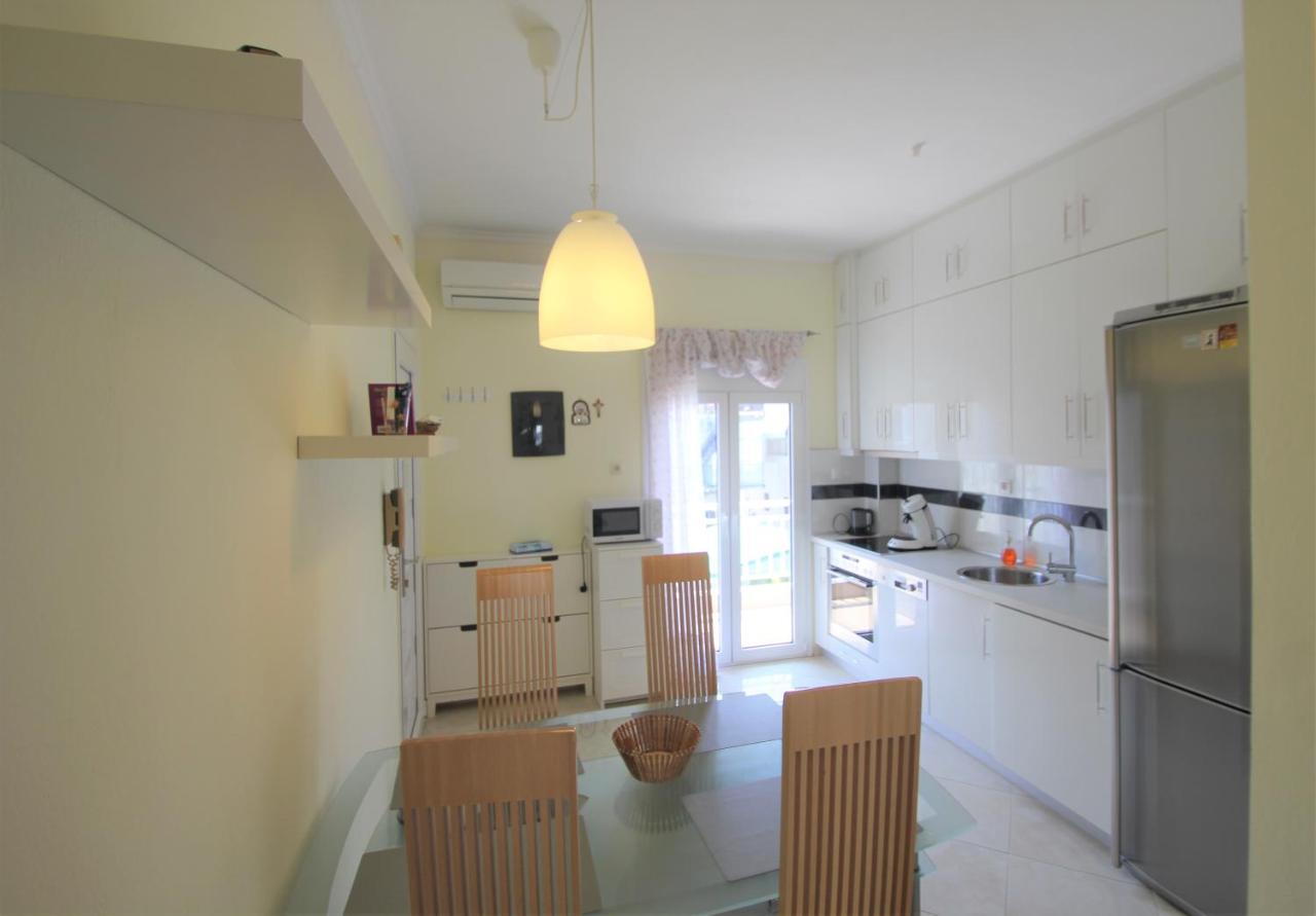 Emotion Apartments Asproválta Ngoại thất bức ảnh